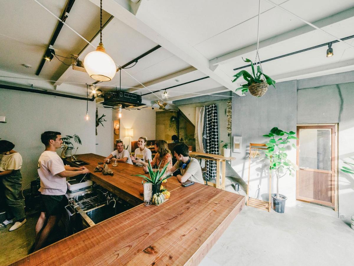 Hippo Hostel And Cafe Bar Osaka Exterior foto